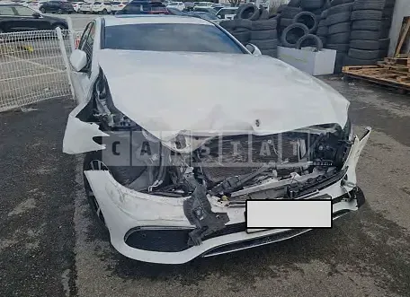 Photo 2 of 9: 2020 Mercedes-Benz E300e 4Matic, VIN WDDZF5EB4LA746730 — Korean insurance auction