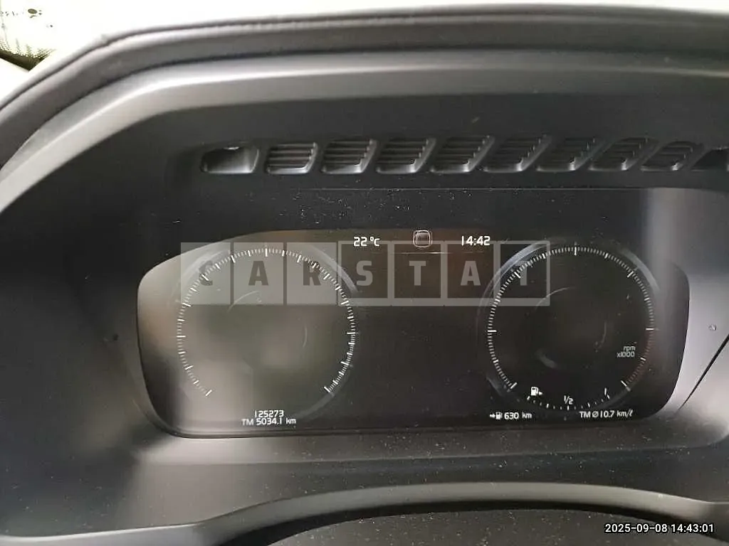 Photo 2 of 18: 2016 Volvo XC90D5 AWD — Korean insurance auction