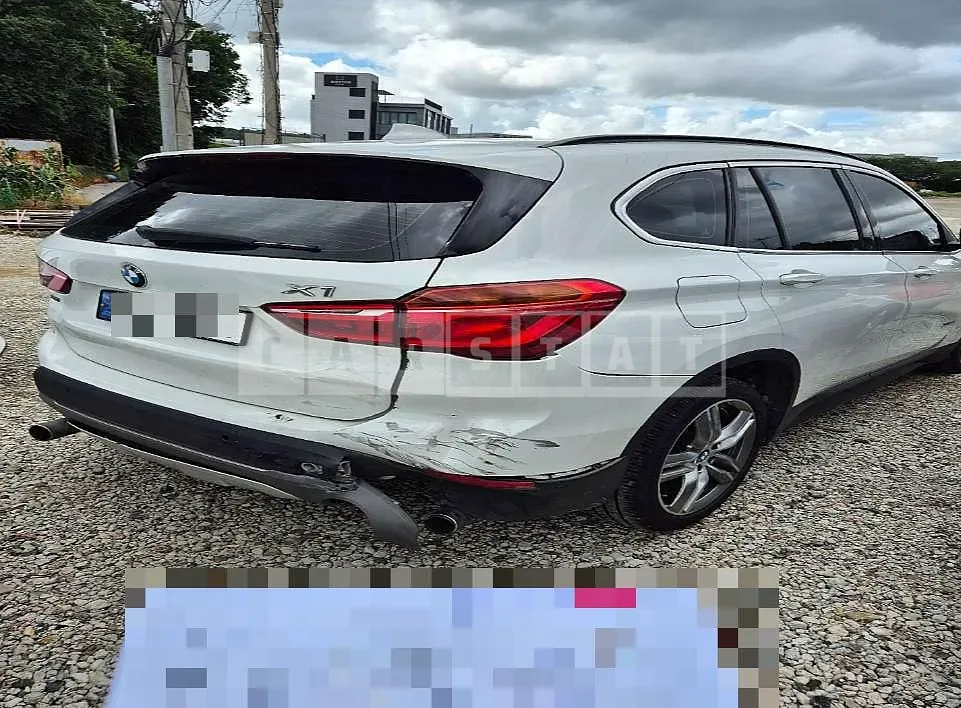 Photo 2 of 10: 2016 BMW X1 xDrive20d — Korean insurance auction