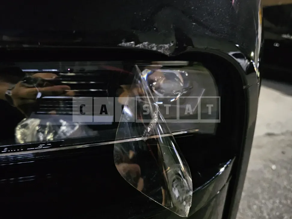 Photo 3 of 3: 2024 BMW (parts) 740i xDrive Headlamp, Bumper — Korean insurance auction