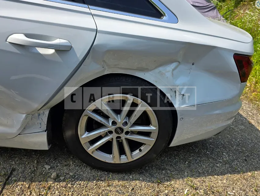Photo 2 of 6: 2023 Audi A6 40 TDI — Korean insurance auction