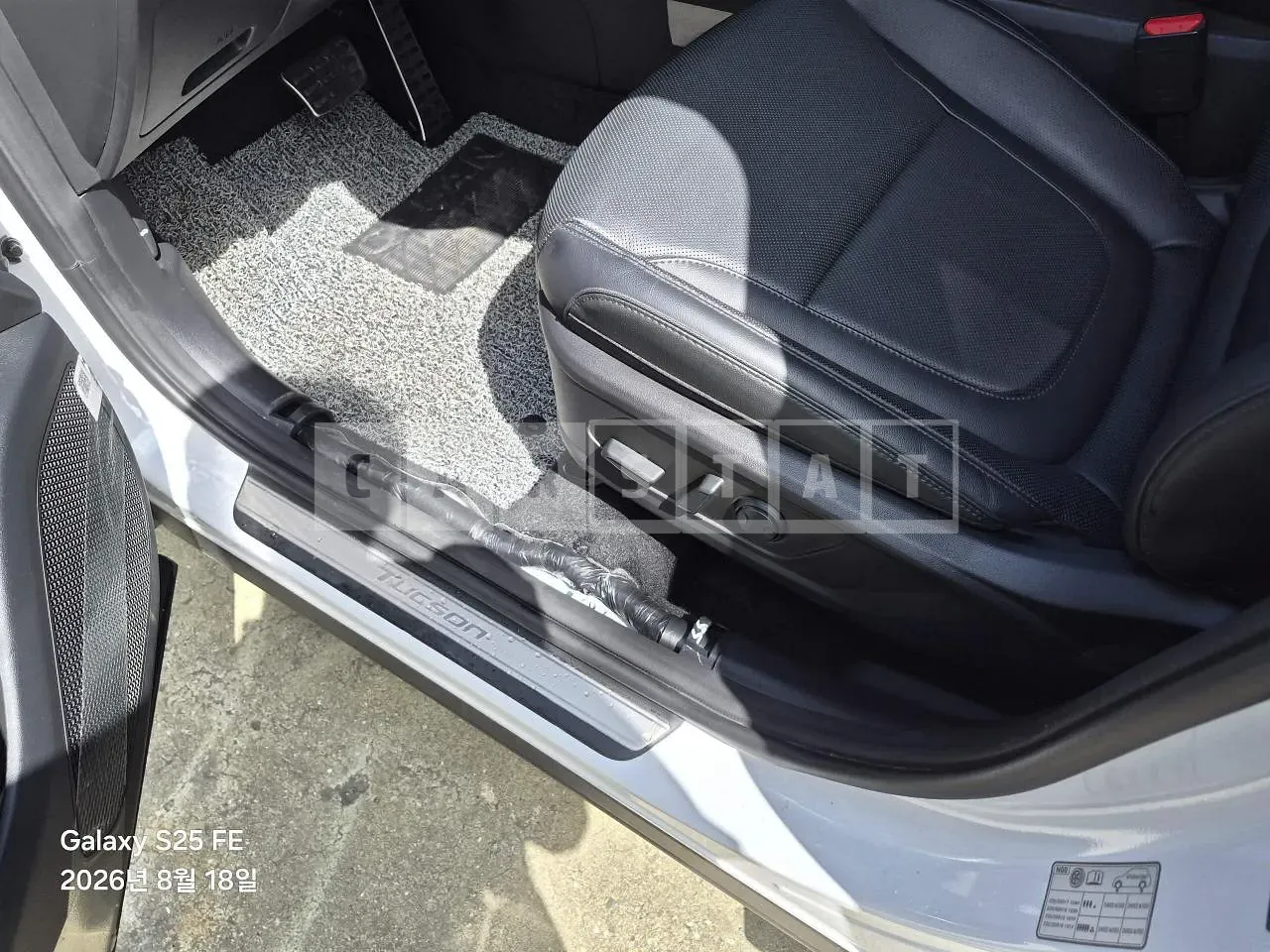 Photo 2 of 14: 2025 Hyundai Tucson Hybrid, VIN KMHJE811BSU401241 — Korean insurance auction
