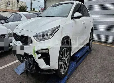 Photo 1 of 7: 2018 Kia Cz — Korean insurance auction