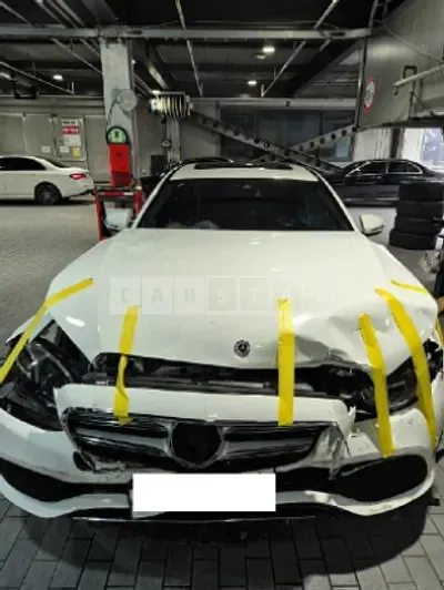 Photo 1 of 41: 2019 Mercedes-Benz E220d — Korean insurance auction