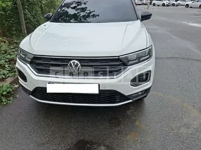 Photo 1 of 25: 2022 Volkswagen T-Roc 2.0 TDI, VIN WVGZZZA1ZNV037450 — Korean insurance auction