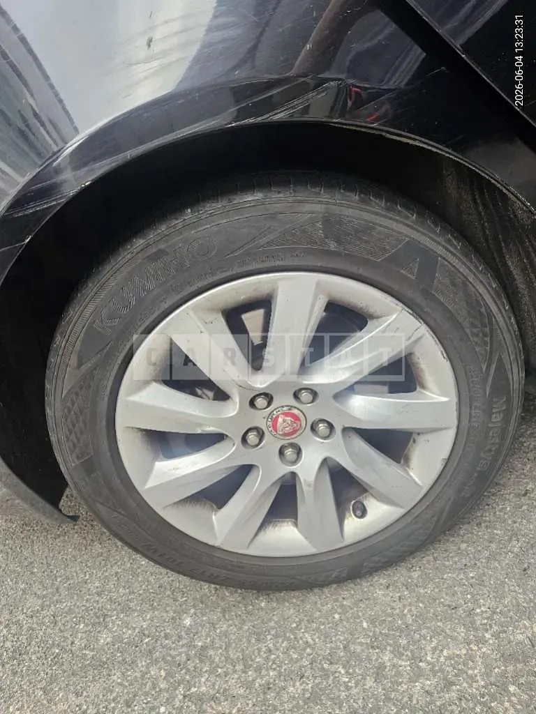Photo 2 of 16: 2016 Jaguar XF 25T — Korean insurance auction