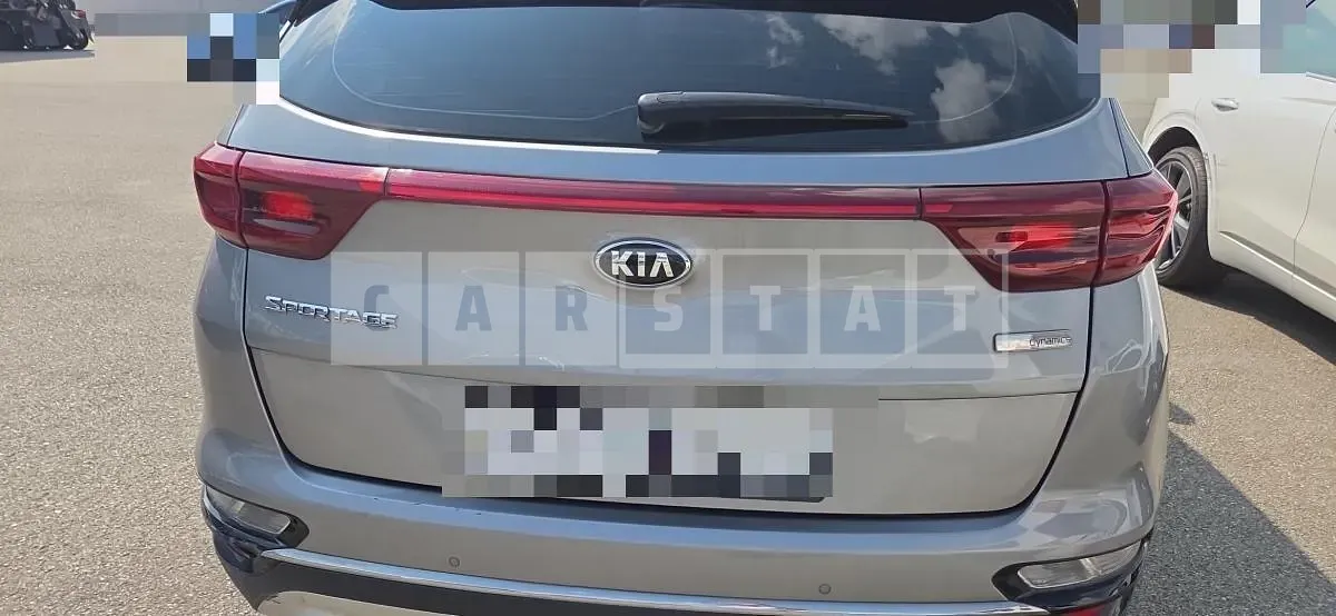 Photo 2 of 12: 2019 Kia Sportage — Korean insurance auction
