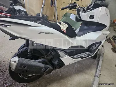 Photo 1 of 21: 2022 Honda (Two-Wheel) PCX_125 — Korean insurance auction