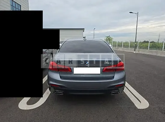 Photo 2 of 15: 2018 BMW 520d xDrive — Korean insurance auction