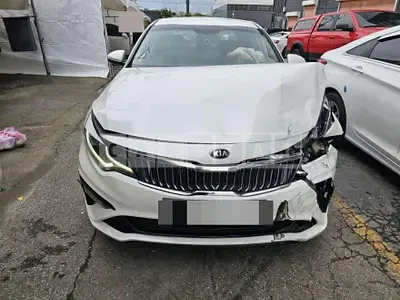 Photo 1 of 10: 2018 Kia K5 LPG — Korean insurance auction