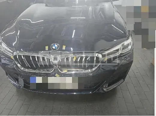 Photo 2 of 21: 2022 BMW 530i — Korean insurance auction