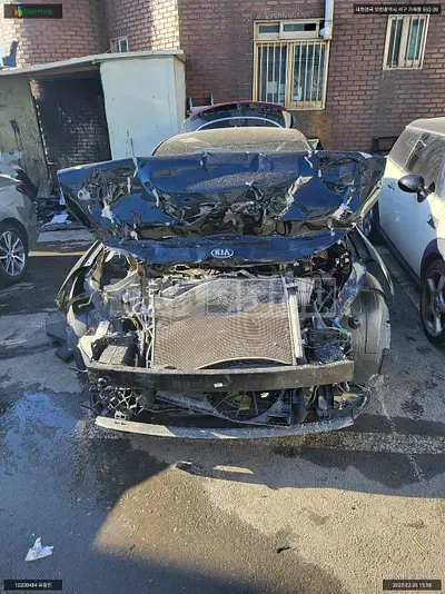 Photo 1 of 38: 2020 Kia K5, VIN KNAG241ABLA029786 — Korean insurance auction