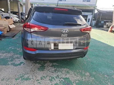 Photo 1 of 6: 2015 Hyundai Tucson TL — Korean insurance auction