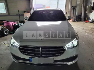 Photo 1 of 18: 2022 Mercedes-Benz E250, VIN W1KZF4FB6NB095543 — Korean insurance auction