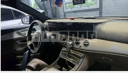Photo 2 of 14: 2021 Mercedes-Benz E250 — Korean insurance auction