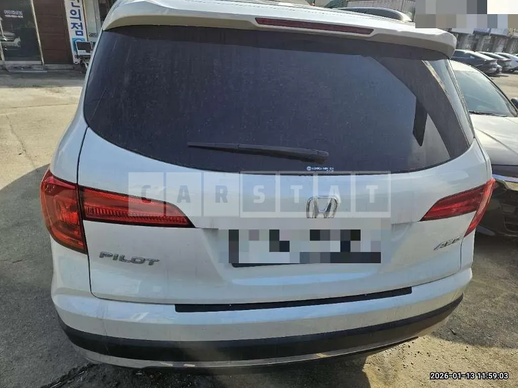 Photo 2 of 12: 2018 Honda Pilot — Korean insurance auction