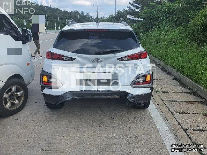 Photo 2 of 25: 2018 Hyundai Kona 1.6 — Korean insurance auction