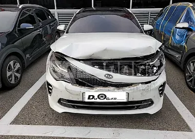 Photo 1 of 26: 2016 Kia K5, VIN KNAGW415GGA047910 — Korean insurance auction