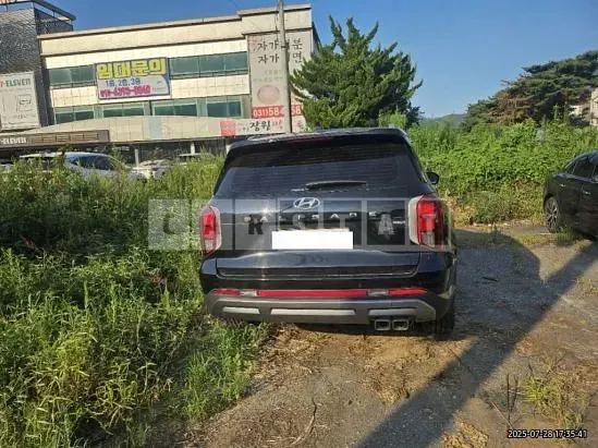 Photo 2 of 9: 2023 Hyundai Palisade — Korean insurance auction