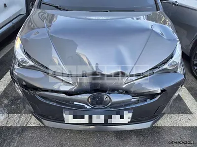 Photo 1 of 4: 2017 Toyota Prius — Korean insurance auction