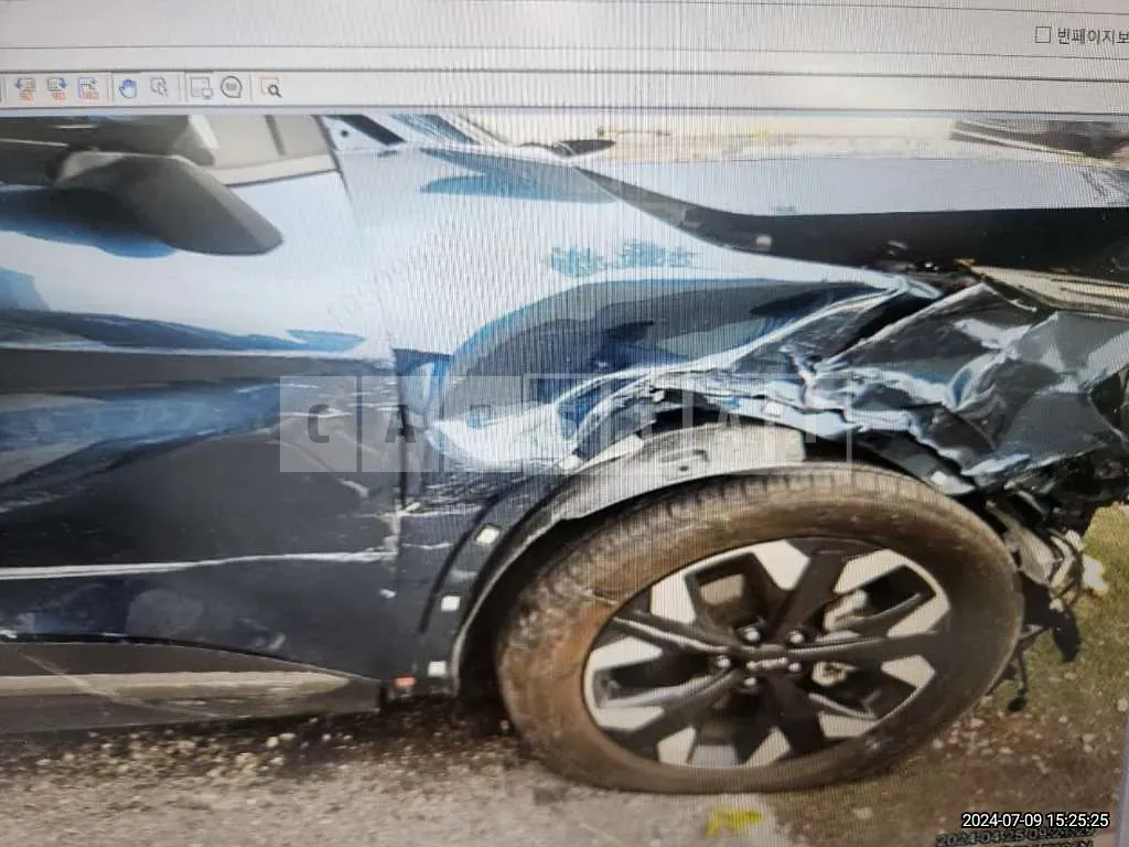 Photo 2 of 14: 2023 Kia Sportage — Korean insurance auction
