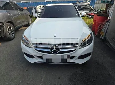 Photo 1 of 20: 2016 Mercedes-Benz C220 d, VIN WDDWF0EBXGR204982 — Korean insurance auction