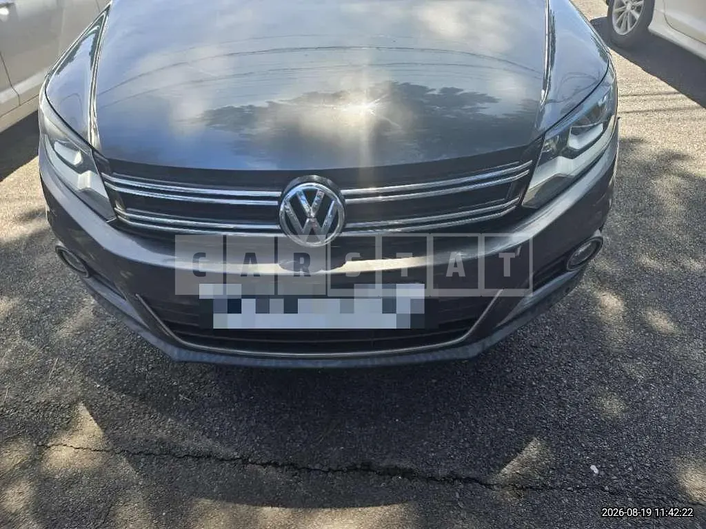 Photo 2 of 12: 2015 Volkswagen Tiguan 2.0 TDI BMT — Korean insurance auction