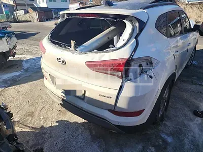 Photo 1 of 10: 2016 Hyundai Tucson TL 1.7, VIN KMHJ2815GHU217833 — Korean insurance auction