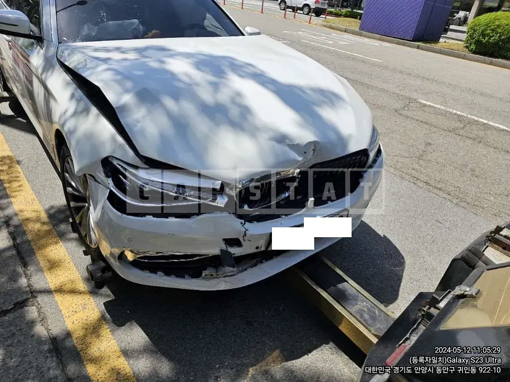 Photo 2 of 11: 2019 BMW 530i xDrive Luxury — Korean insurance auction