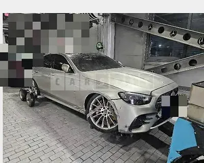 Photo 1 of 22: 2022 Mercedes-Benz E350 4Matic — Korean insurance auction