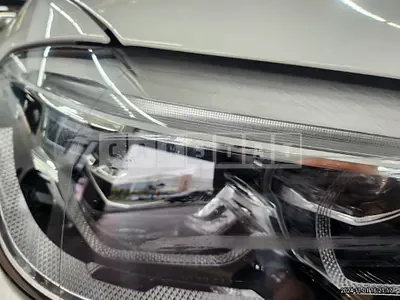 2019 (Parts) BMW 520d light