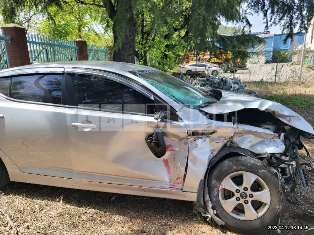 Photo 2 of 15: 2016 Kia K5, VIN KNAGN418BGA623156 — Korean insurance auction