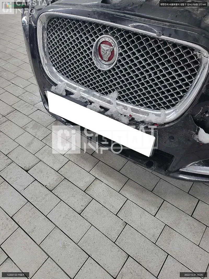Photo 2 of 20: 2015 Jaguar XF 2.2d, VIN SAJAA05J5FDU53715 — Korean insurance auction