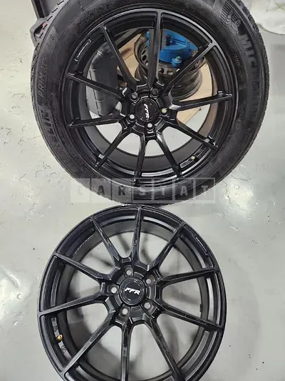 Photo 1 of 5: 2018 Kia (parts) Carnival R2.2 Wheel — Korean insurance auction