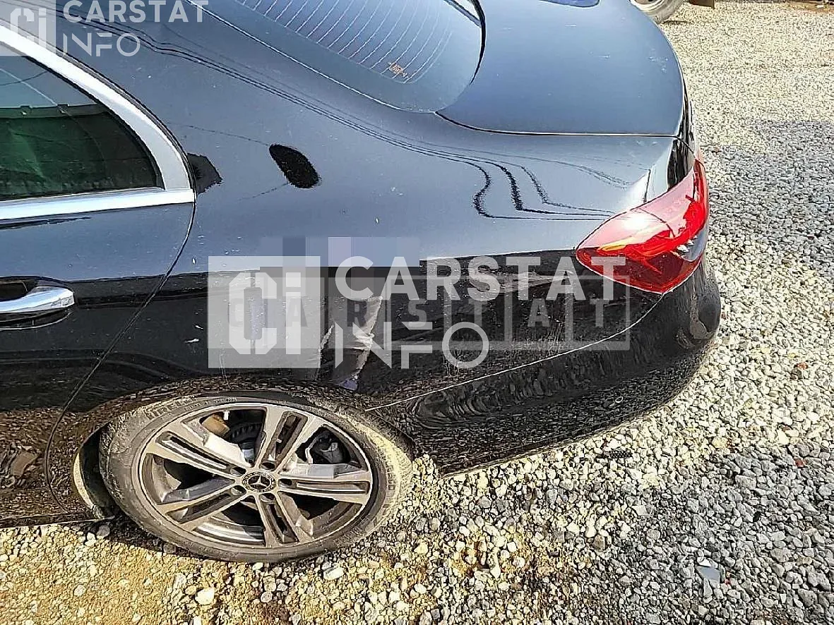 Photo 2 of 16: 2021 Mercedes-Benz E 350 4Matic, VIN W1KZF8GB6MA973806 — Korean insurance auction
