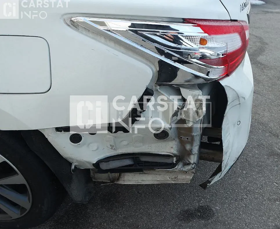 Photo 2 of 3: 2017 Nissan Altima 2.5 — Korean insurance auction