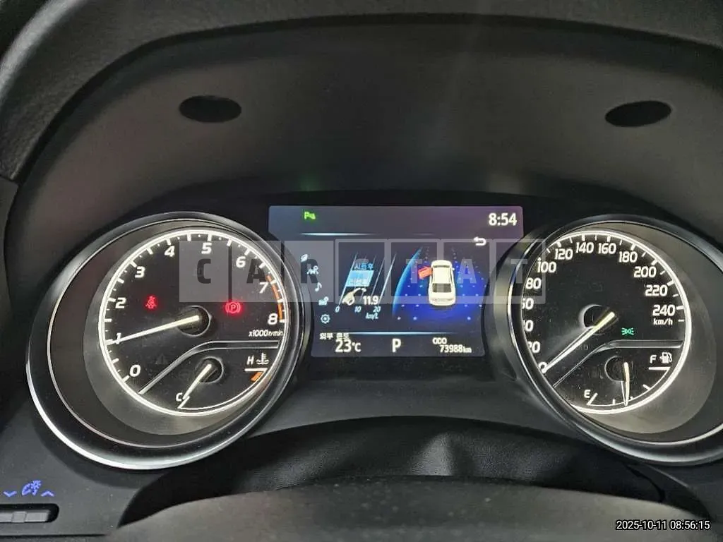 Photo 2 of 8: 2019 Toyota Camry — Korean insurance auction