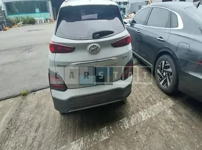 Photo 1 of 17: 2020 Hyundai Kona Electric — Korean insurance auction