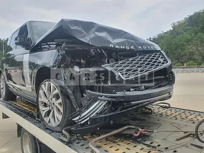 Photo 1 of 30: 2018 Land Rover Range Rover 4.4d, VIN SALGA2BJ2JA508035 — Korean insurance auction