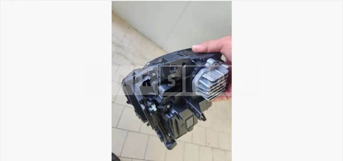 Photo 3 of 3: 2025 Volvo (parts) S90B5 Headlamp — Korean insurance auction