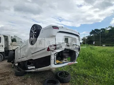 Photo 1 of 9: 2018 Kia Carnivals — Korean insurance auction