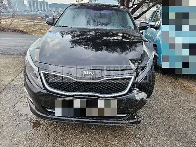 Photo 1 of 8: 2014 Kia K5 LPG — Korean insurance auction