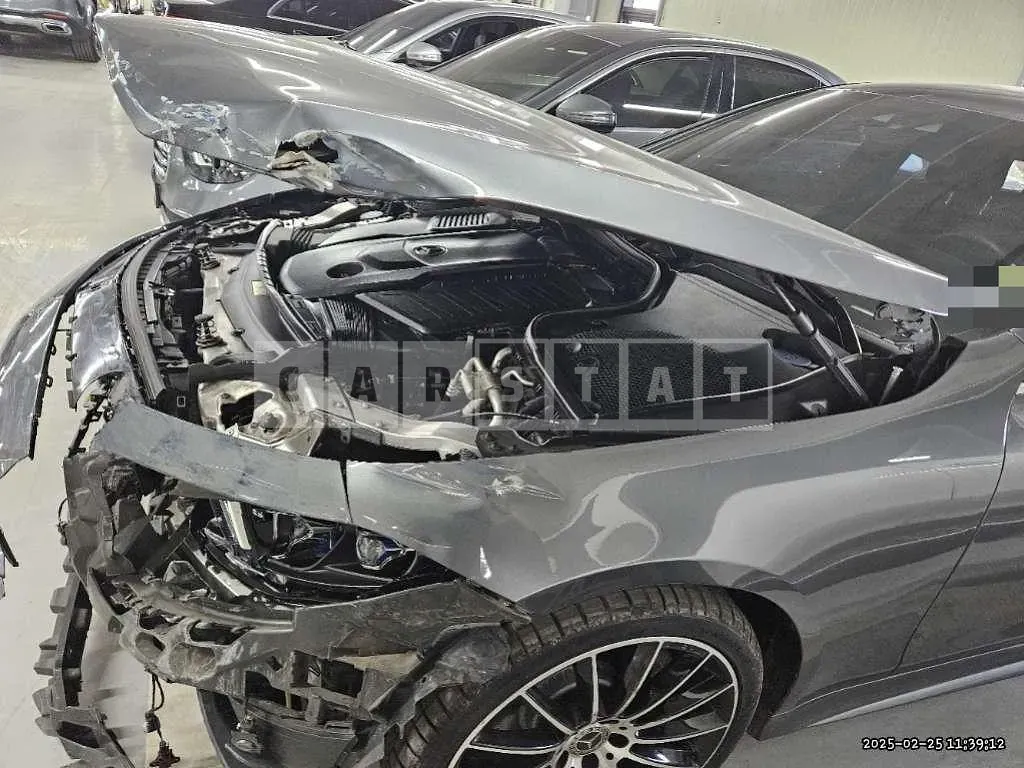 Photo 2 of 17: 2018 Mercedes-Benz CLS400 d 4Matic — Korean insurance auction