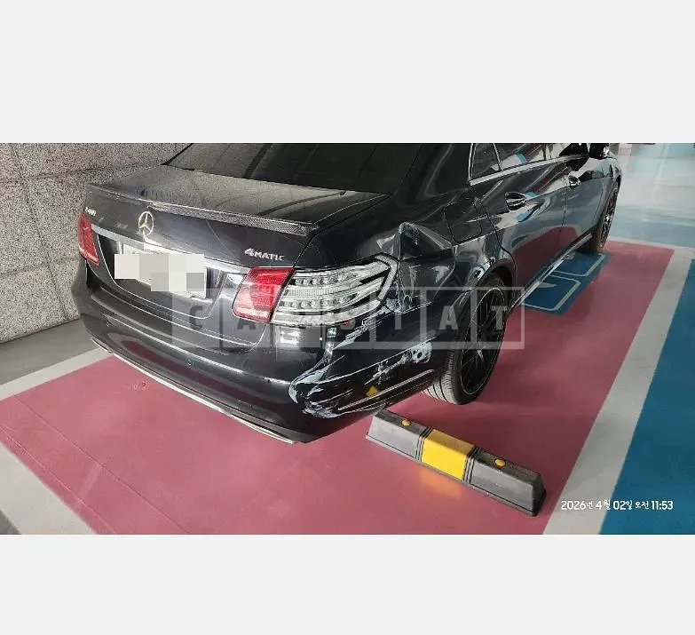 Photo 2 of 15: 2015 Mercedes-Benz E400 4Matic — Korean insurance auction