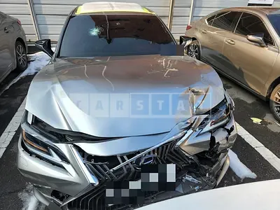 Photo 1 of 5: 2019 Lexus ES300h, VIN JTHB21B12K2038155 — Korean insurance auction