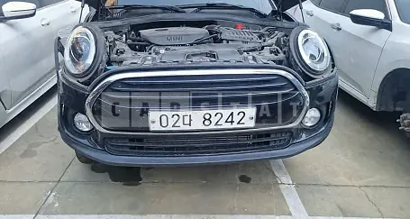 Photo 2 of 6: 2018 MINI Cooper Clubman, VIN WMWLN5105J2H03254 — Korean insurance auction