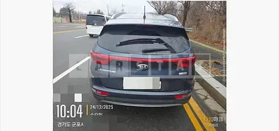 Photo 1 of 14: 2016 Kia Sportage — Korean insurance auction