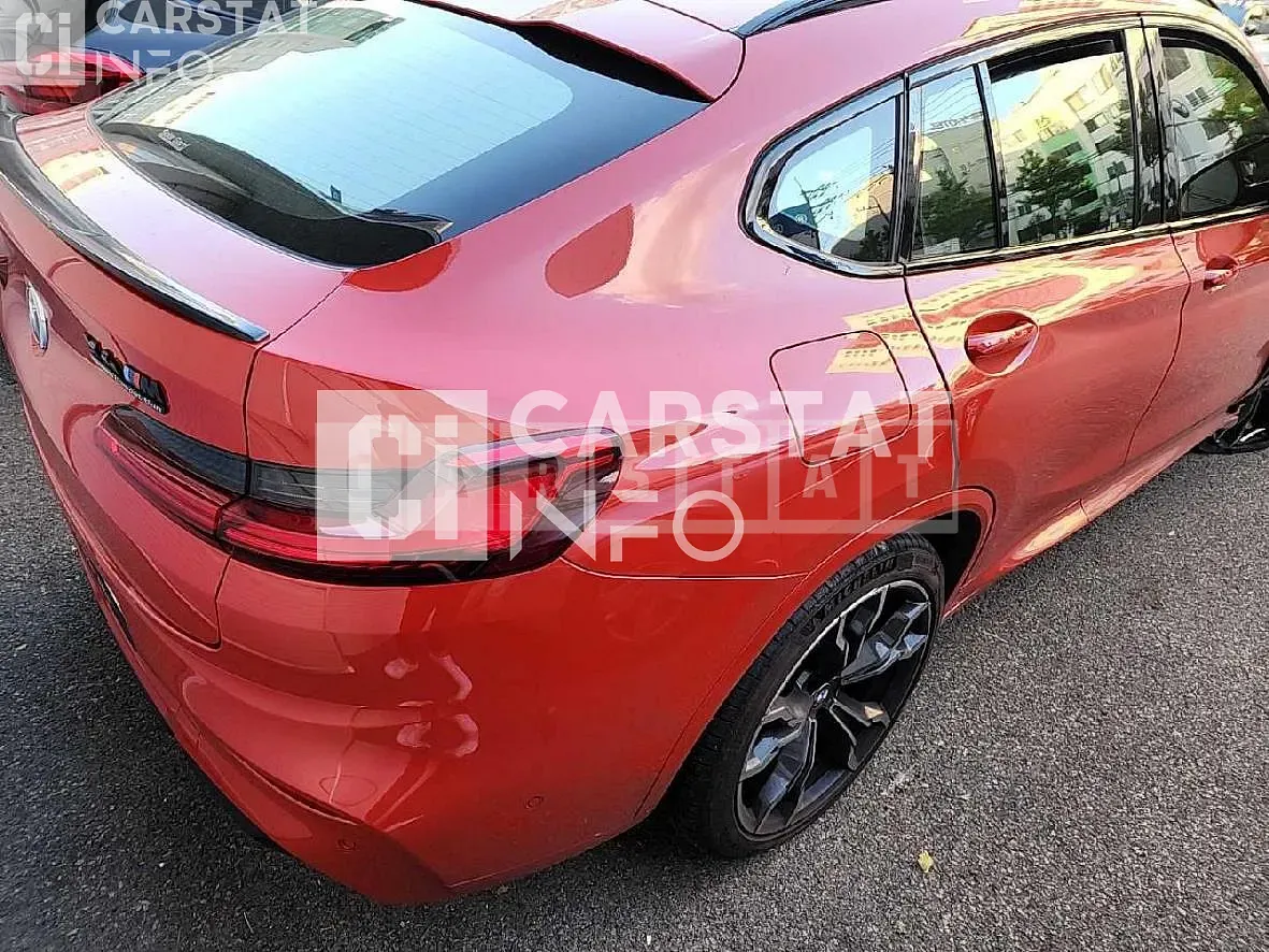 Photo 2 of 14: 2020 BMW X4M, VIN WBSUJ010XL9B92472 — Korean insurance auction