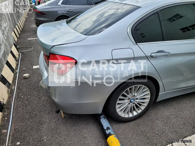 Photo 2 of 31: 2016 BMW 320i, VIN WBA8A9103GK463183 — Korean insurance auction