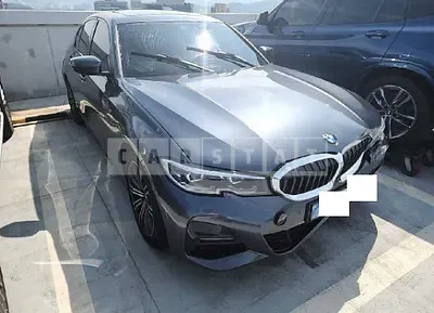 Photo 1 of 17: 2022 BMW 320i, VIN WBA5X5103NFL73273 — Korean insurance auction